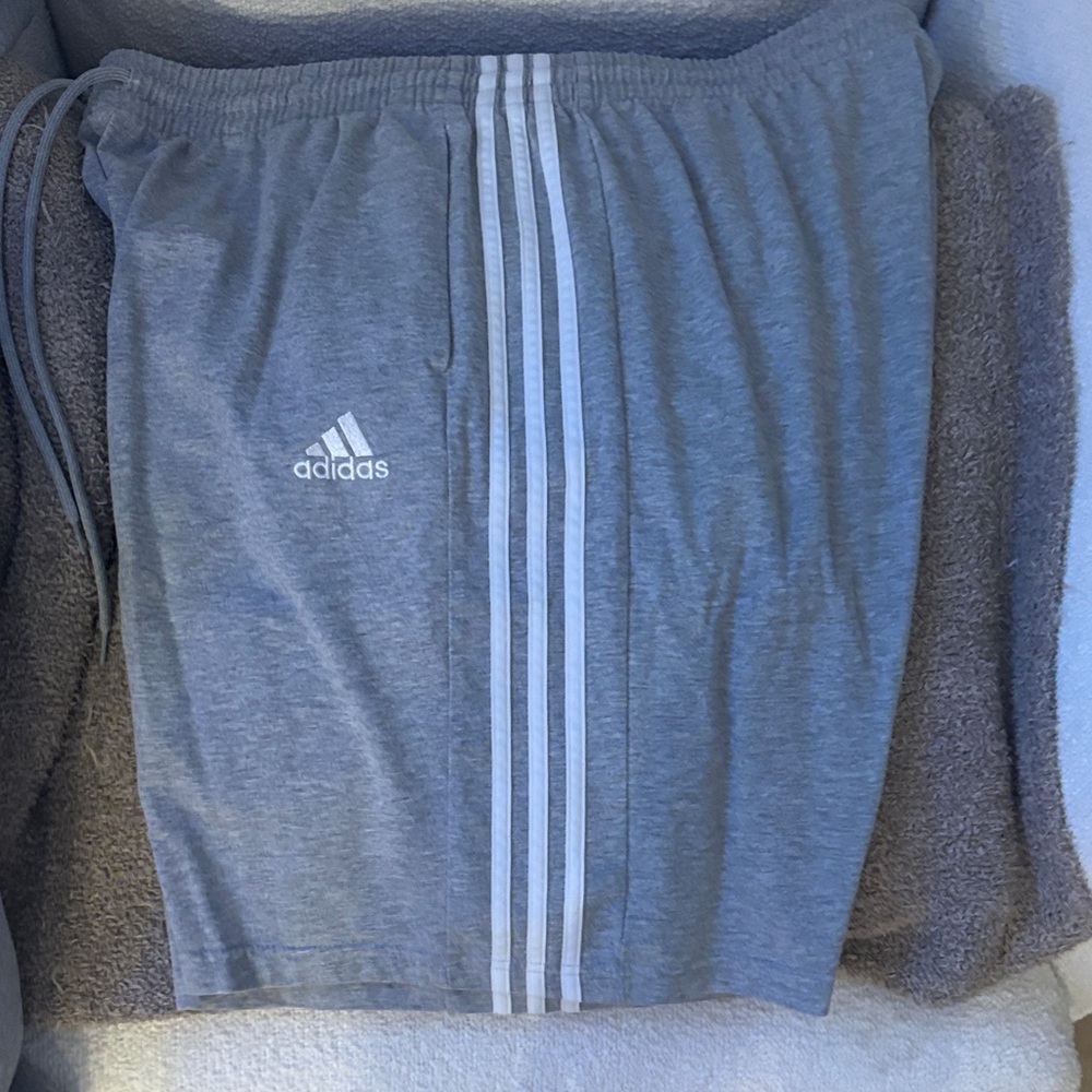 adidas Gray Hoodie and Shorts Set - Picture 3 of 7